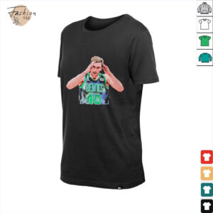 Luke Kornet bloodies Josh Hart with elbow shirt0